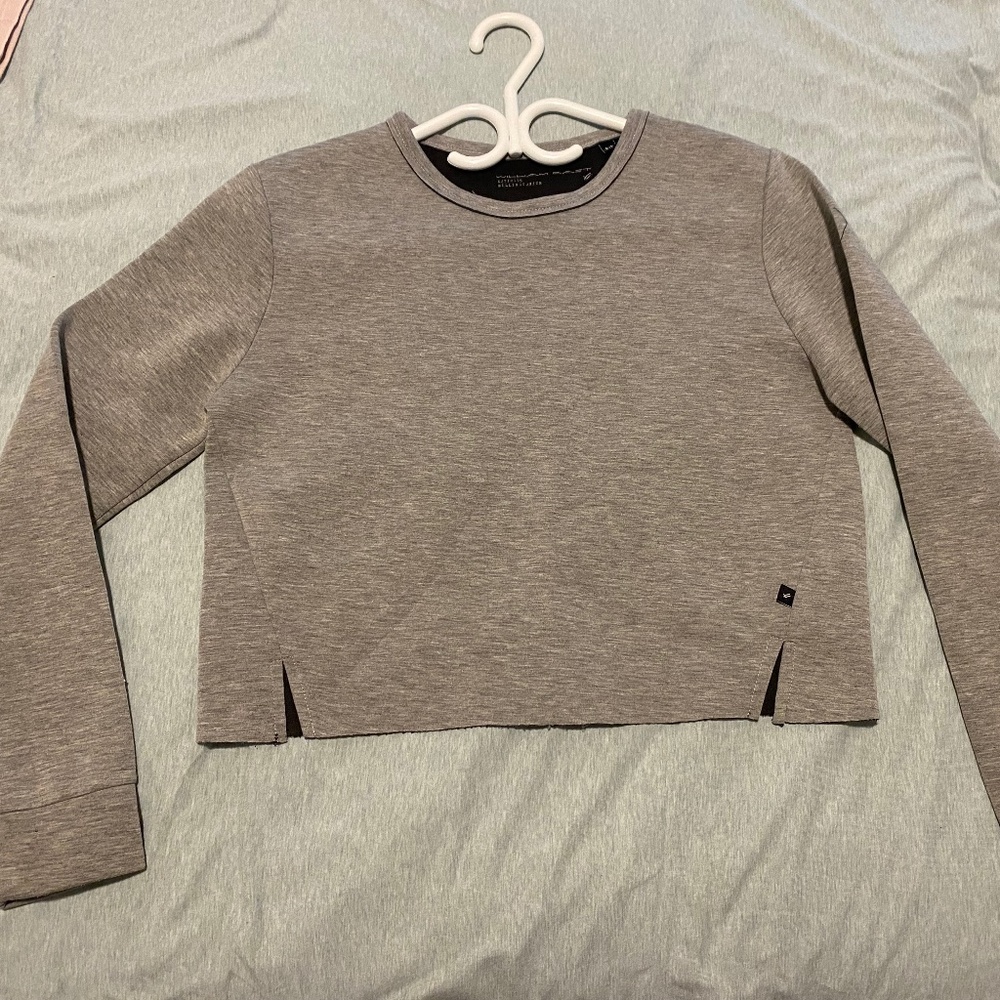 Cropped sweater